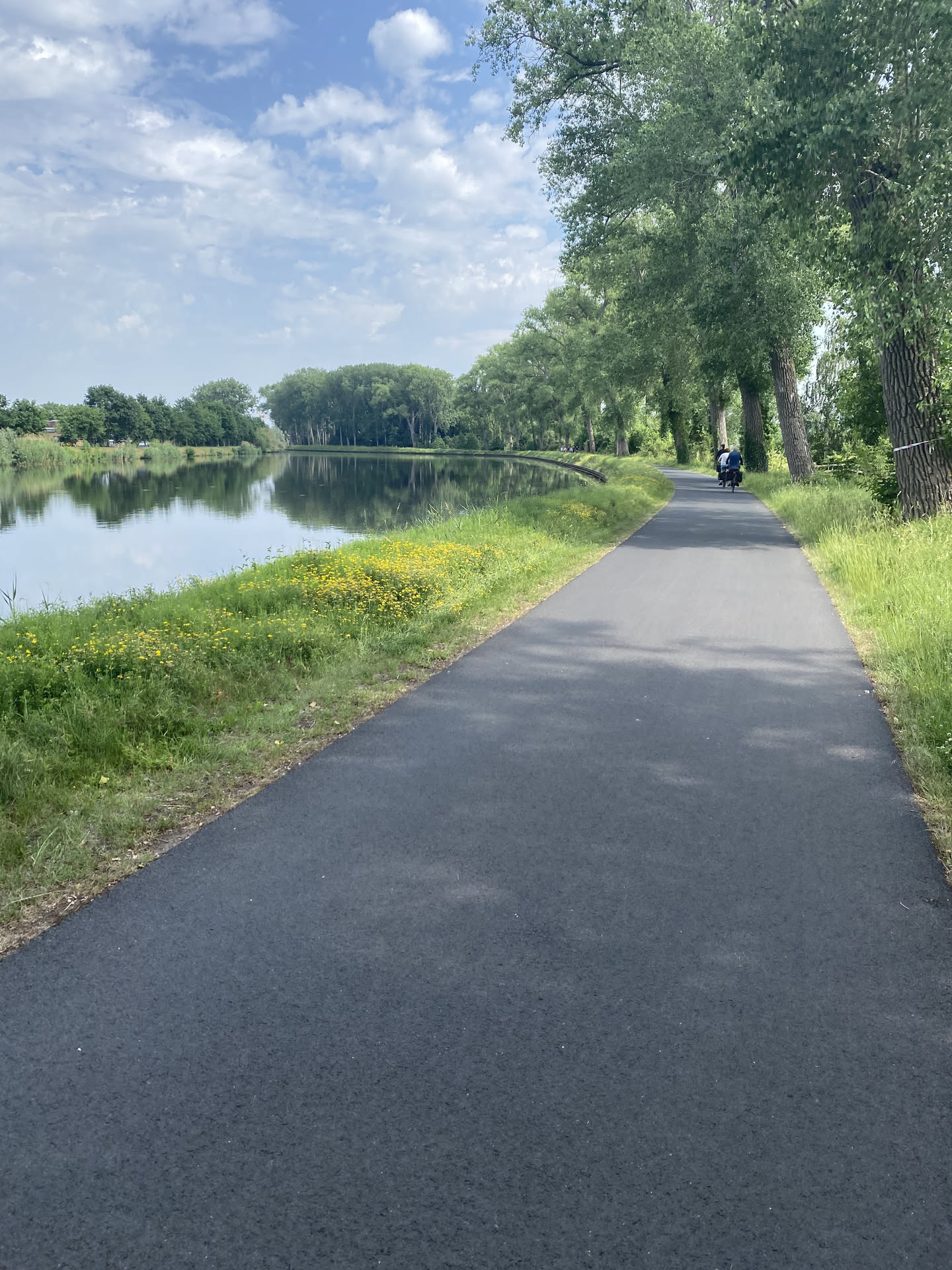 trail along the 
canal