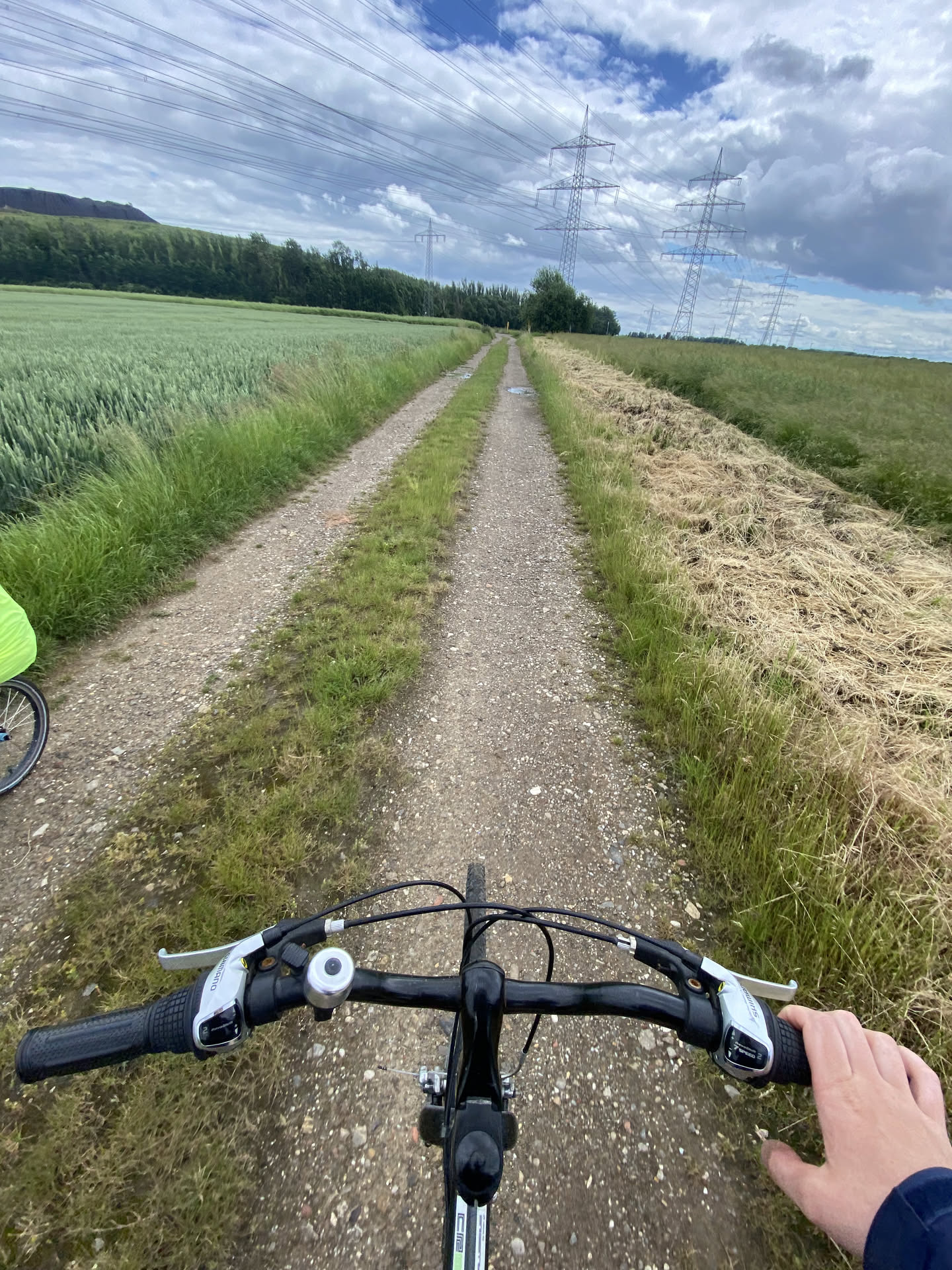 farm road/trail